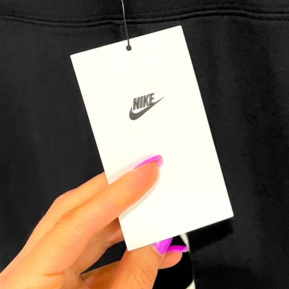 Brand New Nike Black Leggings 🖤 Size XS